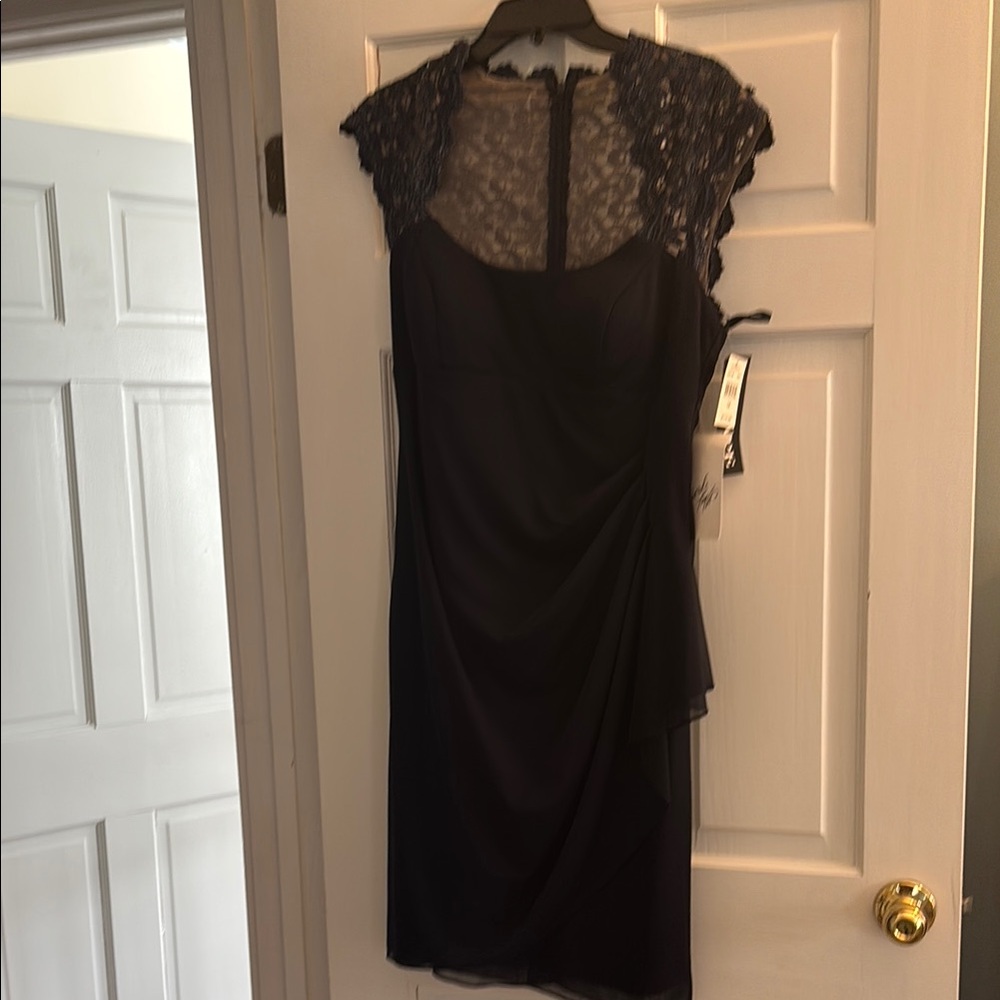 Elegant Black Lace Dress